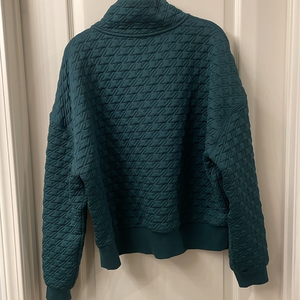 Lou & Grey Quilted Half-Zip Pullover in Deep Teal - Picture 8 of 8